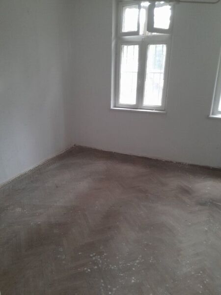 Unirii, 11 Iunie cu Regina Maria, P+1E,